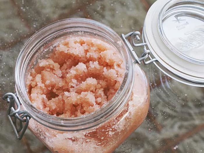 VOLCOM WOMEN'S DIY - COCONUT BODY SCRUB WITH ROSE OIL AND HIMALAYAN SEA SALT