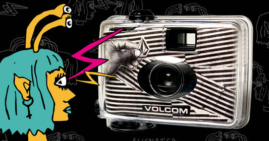 Una cámara waterproof de regalo en la compra de más de 50€ de la colección de bañadores o boardshorts