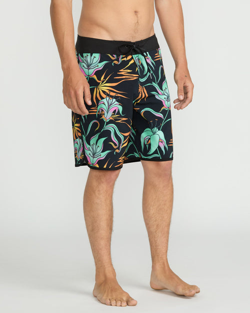 Boardshort Infuse Scallop Mod 19"- Black Green