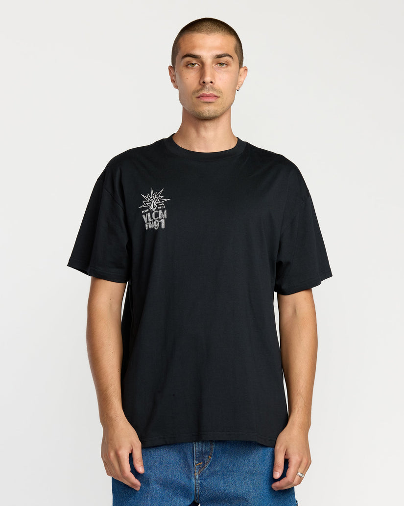 Camiseta Tune In - Antique Black