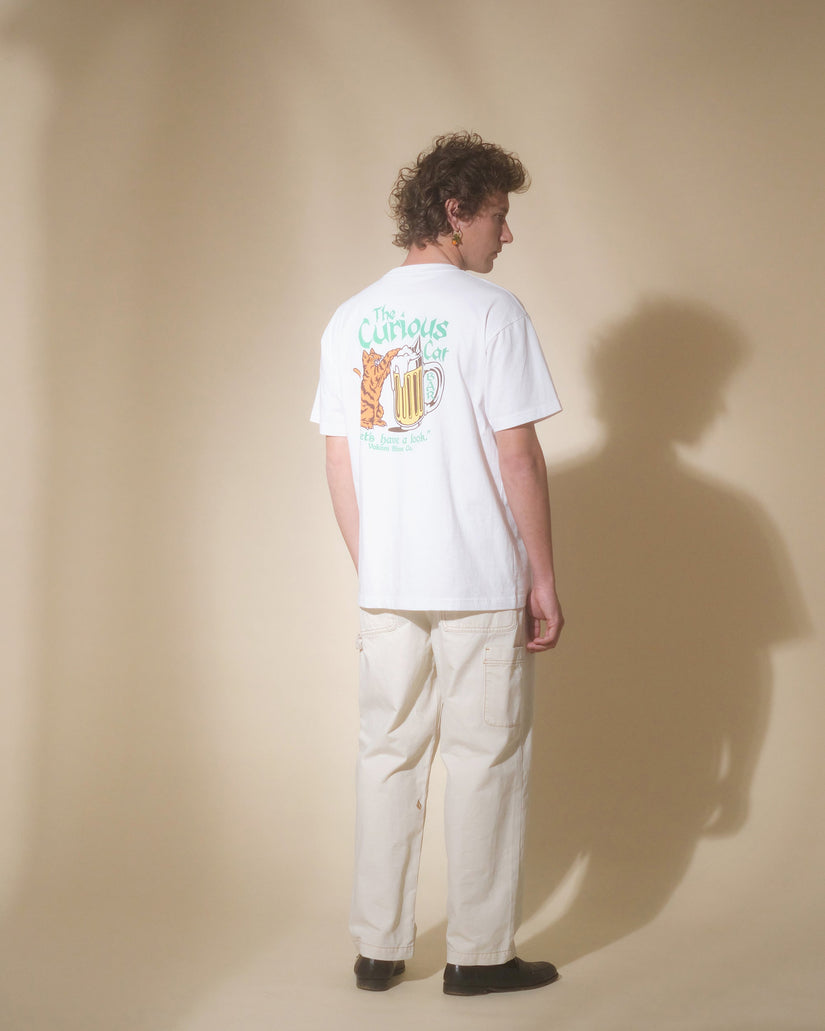 Camiseta Curious Cat - WHITE