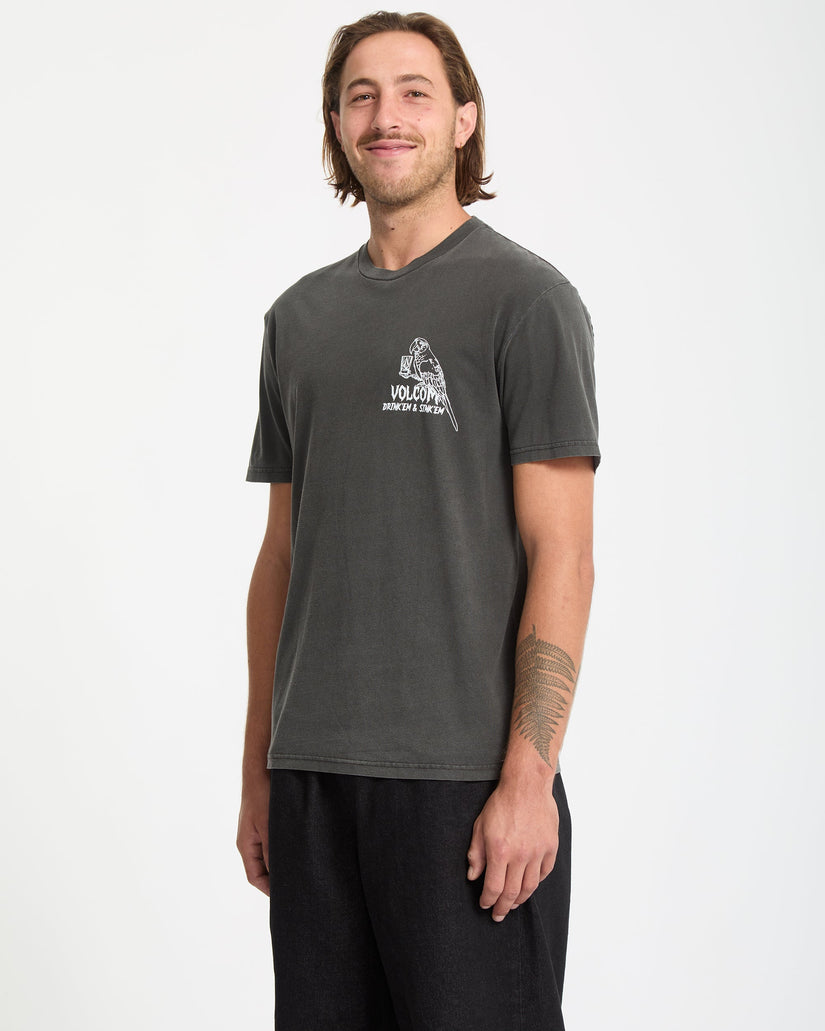 Camiseta Liquor Locker - Black