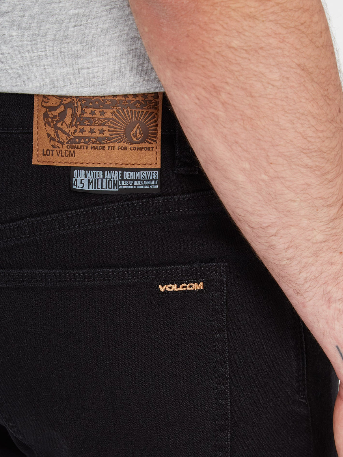 Solver Tapered Jeans - BLACK OUT (A1932201_BKO) [4]