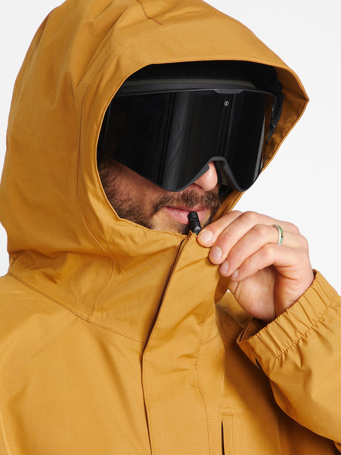 Chaqueta Gore-Tex Dua Insulated - Caramel | Volcom España