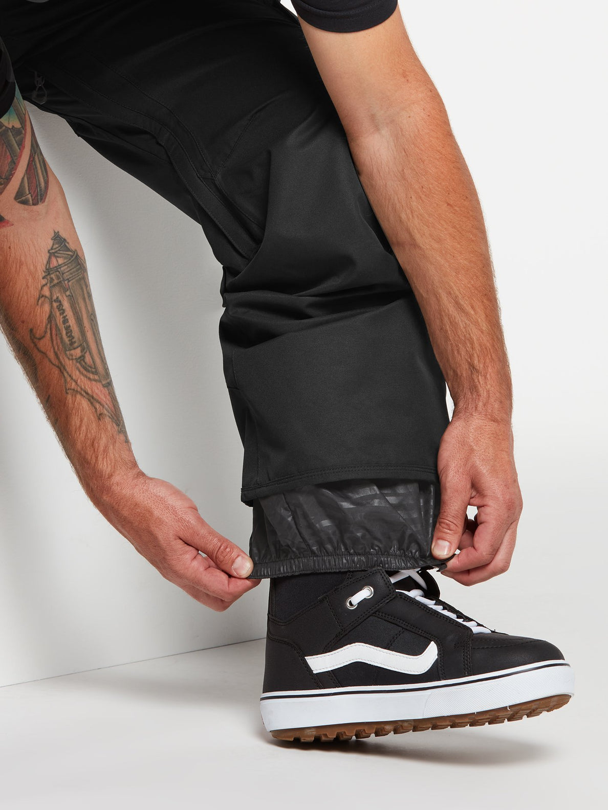 V.Co Hunter Trousers - BLACK (G1352208_BLK) [34]