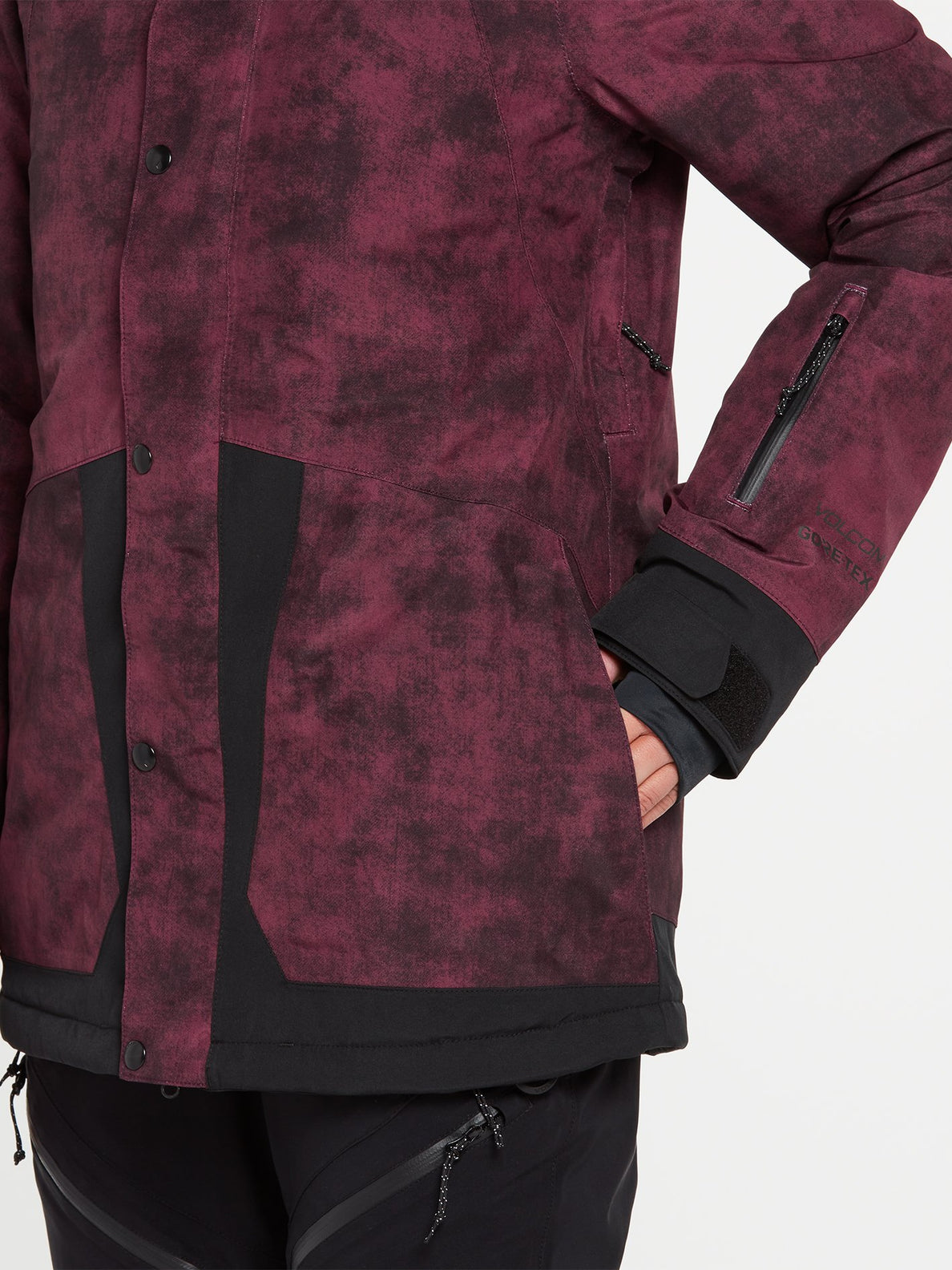 Ell Insulated Gore-Tex Jacket - ACID MERLOT (H0452203_ACM) [29]