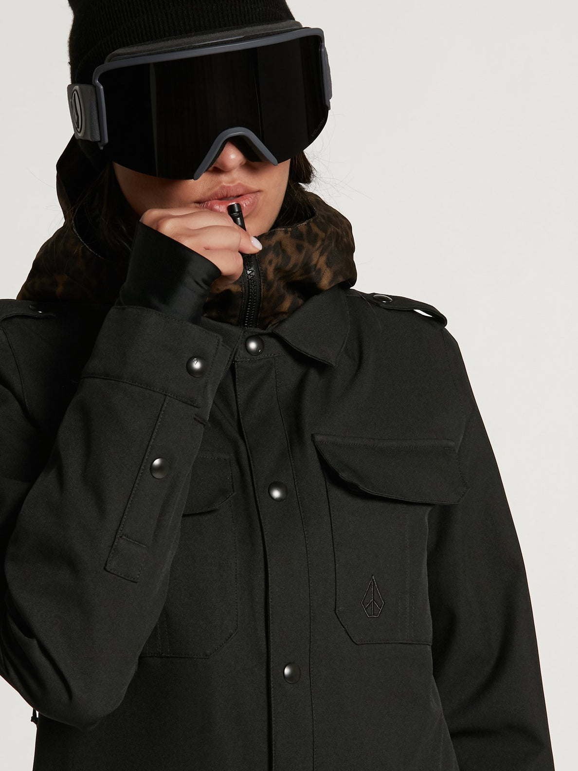 KUMA JACKET (H0652101_BLK) [2]